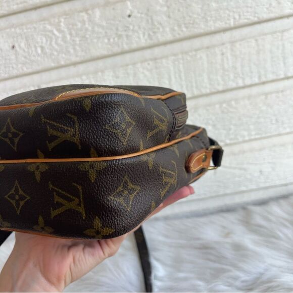LOUIS VUITTON Amazon Amazone Camera Bag St. Cloud Crossbody Shoulder Monogram - Picture 6 of 14